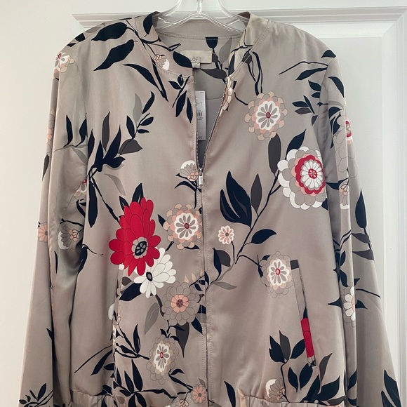 LOFT Other - LOFT Floral Bomber Jacket!!